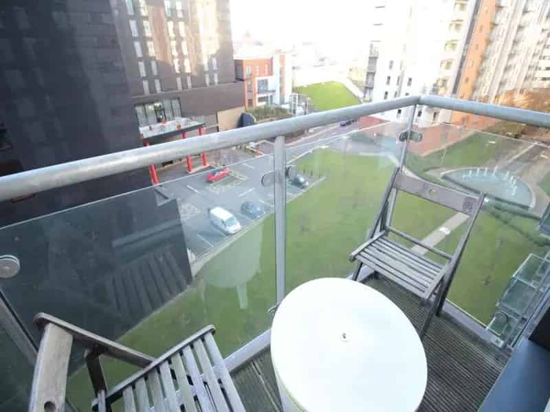 2 Bed Flat for Sale Manchester M4 Green Quarter Apartment