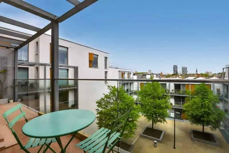 1 Bed Flat for Sale Highbury Stadium Square