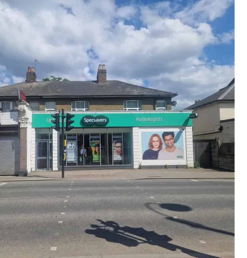 Double-Fronted Shop with Two Refurbished Flats