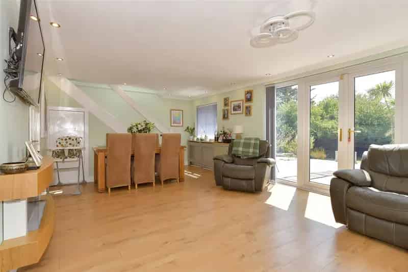 5 Bedroom Detached Bungalow For Sale Warden Bay