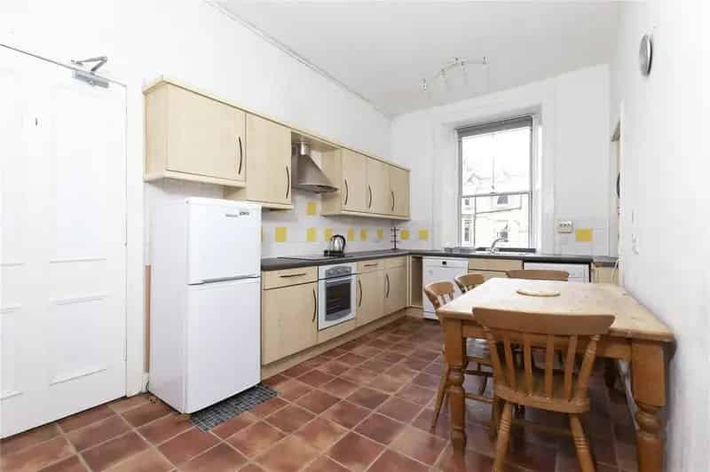 3 Bedroom Flat to Rent