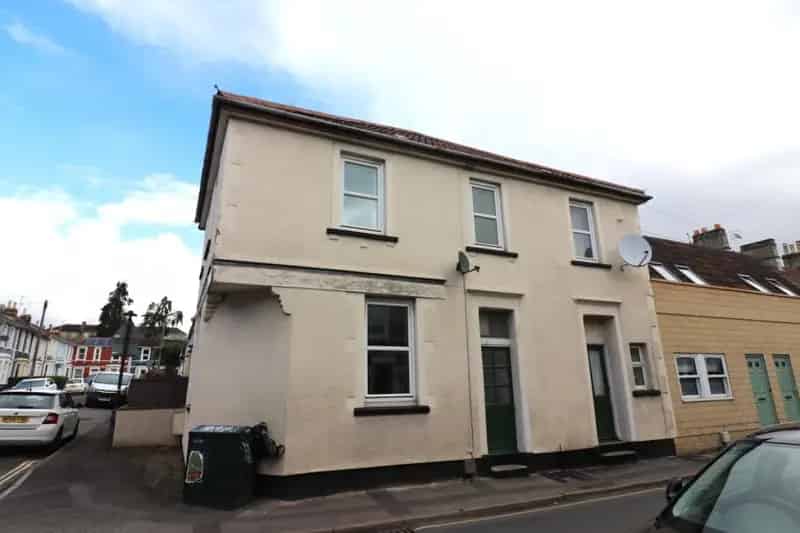 2 Bedroom House To Rent