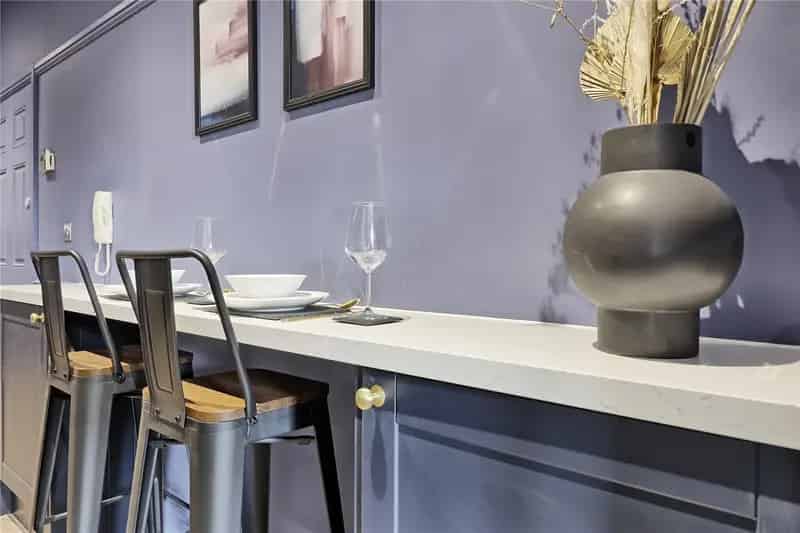 1 Bedroom Apartment Southend-on-Sea Fully Furnished Modern Open Plan