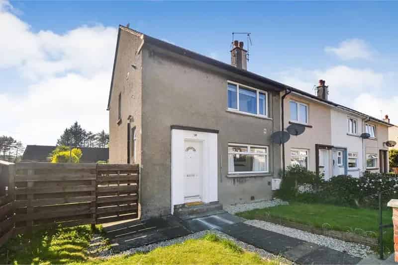 3 Bed End Terrace House Near Amenities