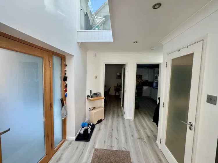 3 Bedroom Semi Detached House For Sale Bournemouth East Cliff