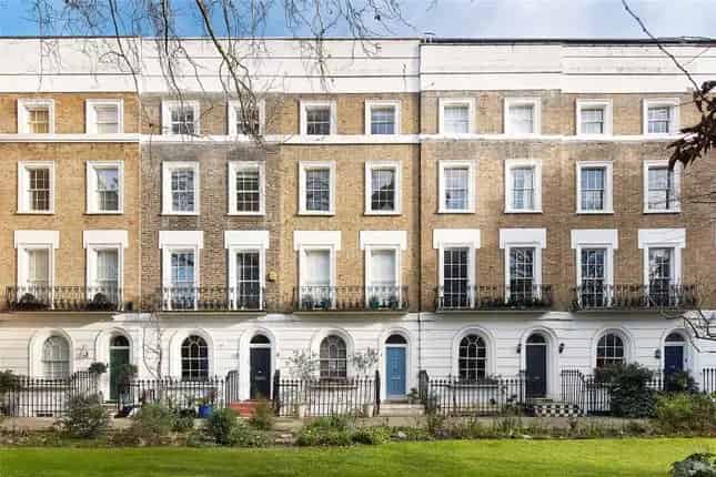 Terraced House for Sale in St Petersburgh Place London W2