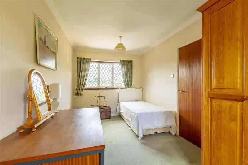 3 Bed Detached House for Sale