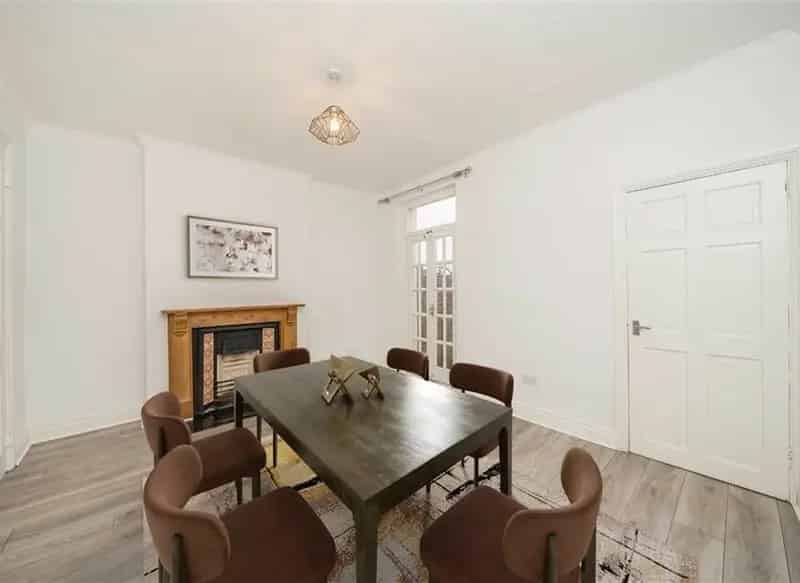 4 Bedroom House near Bushy Park Hampton Wick
