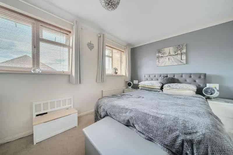 2 Bed House for Sale No Onward Chain Garage Council Tax Band D