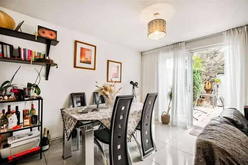3 Bed House for Sale Near Abbey Road and West Ham Stations