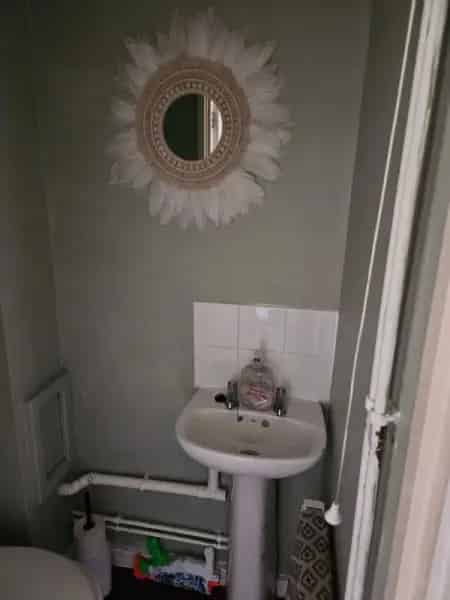 Spacious Maisonette Near Amenities