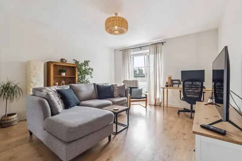 2 bedroom apartment for sale