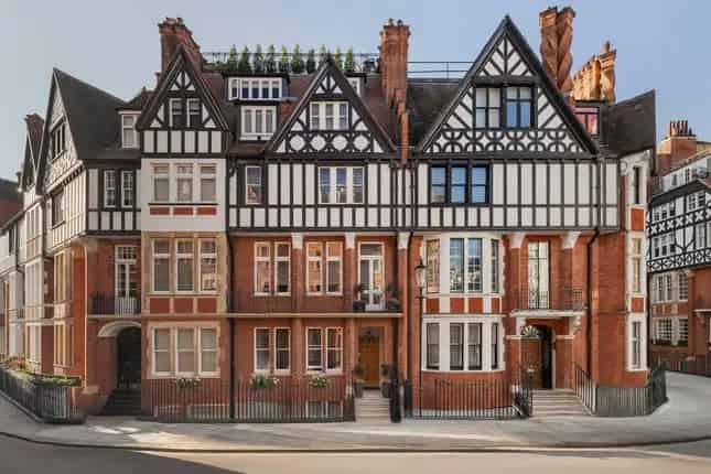 Luxury 8-Story Townhouse in Knightsbridge