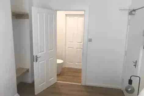 4 Bedroom House Manchester - 2 Bedrooms Available Now