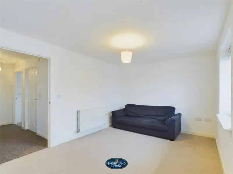 2 Bedroom Apartment to Rent Childer House