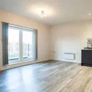 2 rooms flat of 130 m² in Birmingham