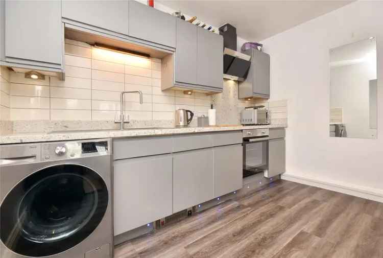 Modern One Bedroom Apartment in Garforth