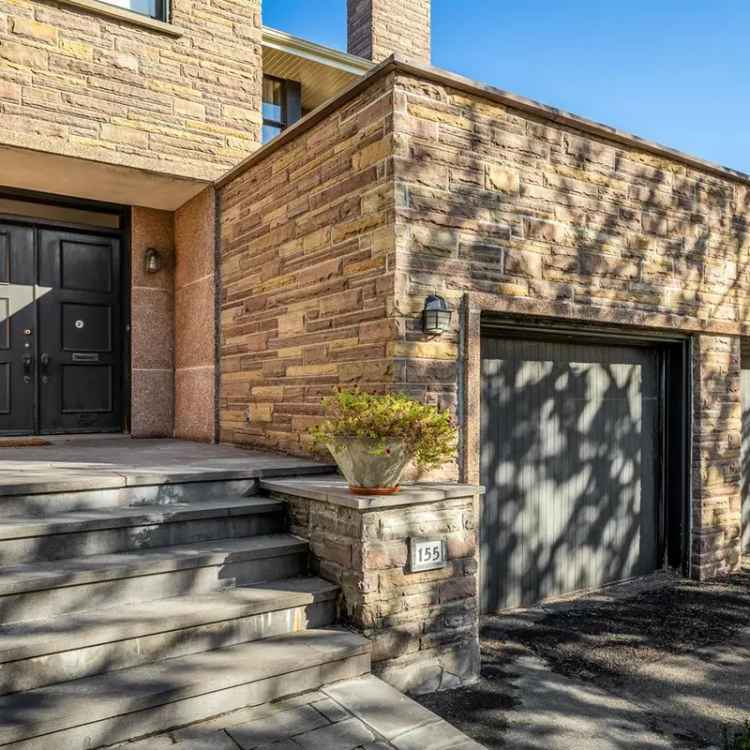 Family Home in Old Hampstead Near Park and Transit