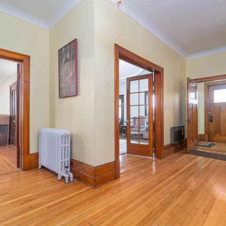 Lachine Lakefront Heritage House for Sale