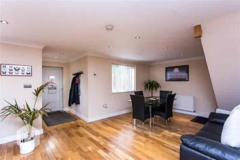 3 Bedroom House For Sale Recently Refurbished
