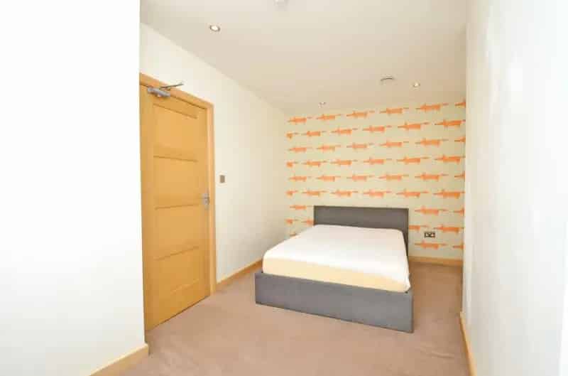 2 Bedroom Apartment City Centre Student Property