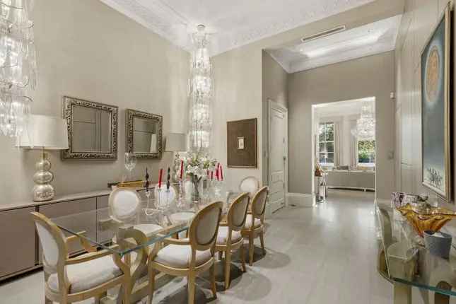 Flat for sale in Lancaster Gate, Hyde Park, London W2, United Kingdom