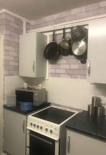 One Bedroom Flat St Albans Near Morrisons Pet Friendly