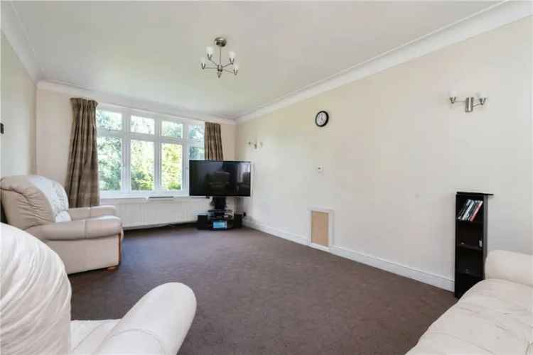 3 Double Bedroom Detached House Kenley