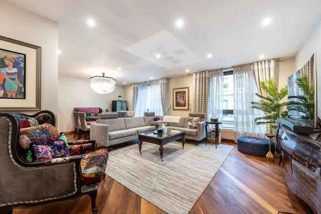 3 Bedroom Flat for Sale in Lancaster Gate London W2