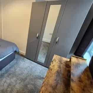 4 Bedroom House 83m² Manchester