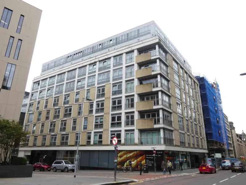 2 Bedroom Flat to Rent