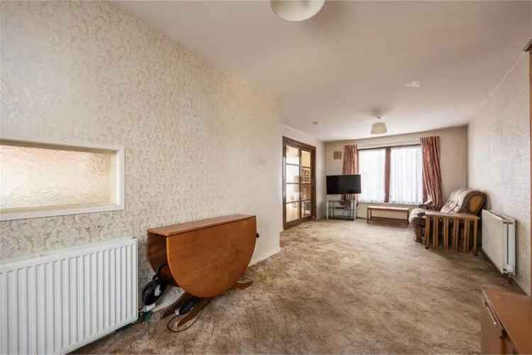 3 Bed House End Terraced with 2 Reception Rooms Chesser Edinburgh