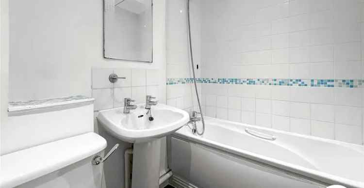 1 Bedroom Flat to Rent Near Train Station