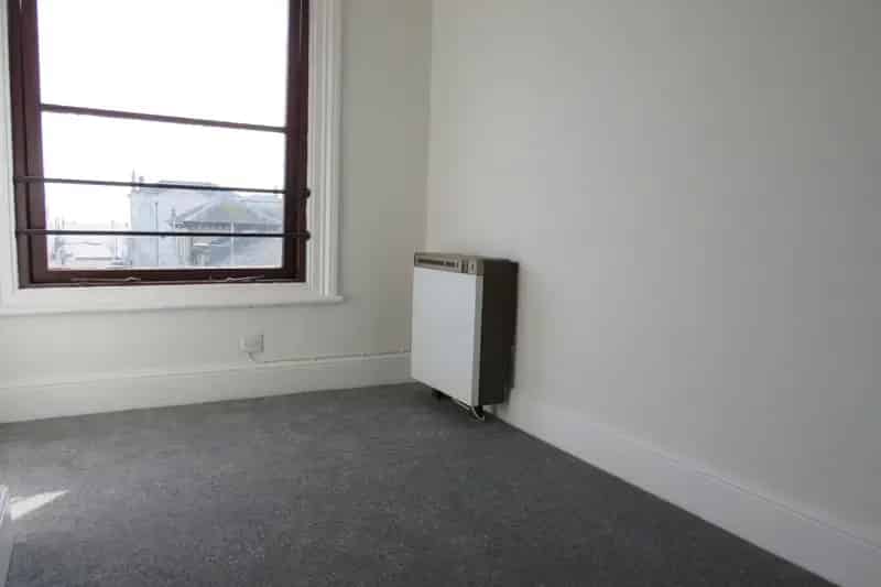 2 Bed Flat Near Lowestoft Town Centre - Zero Deposit Guarantee