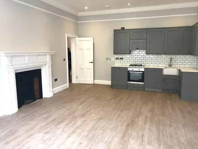 3 Bedroom Apartment to Rent in Brighton Hove