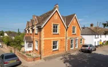 Spacious Period House with Annexe in Kentisbeare