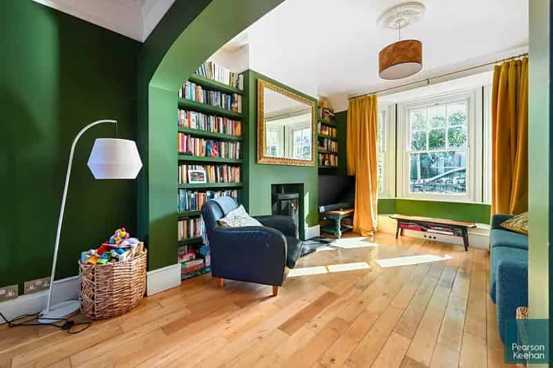 4 Bedroom Terraced House to Rent