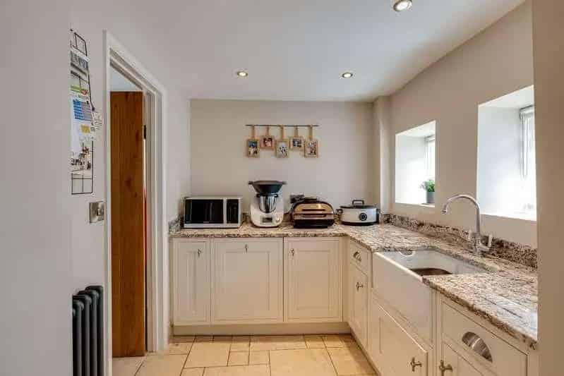 4 Bed Detached House for Sale in Pantymwyn