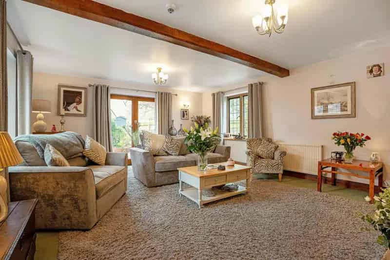 7 Bedroom Detached House with Annexe Bourton on the Water