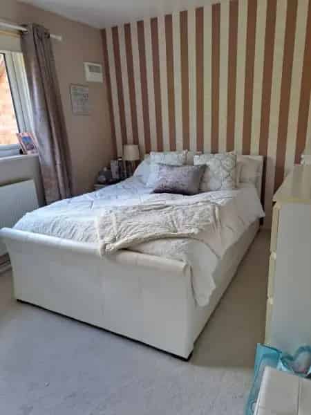 3 Bedroom House Near Beach and Schools