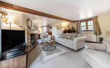 Spacious Barn Conversion with Annex Potential, 4 Bedrooms, 3 Bathrooms