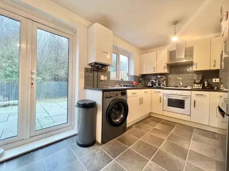 3 Bed Semi-Detached House for Sale in Wombwell Barnsley