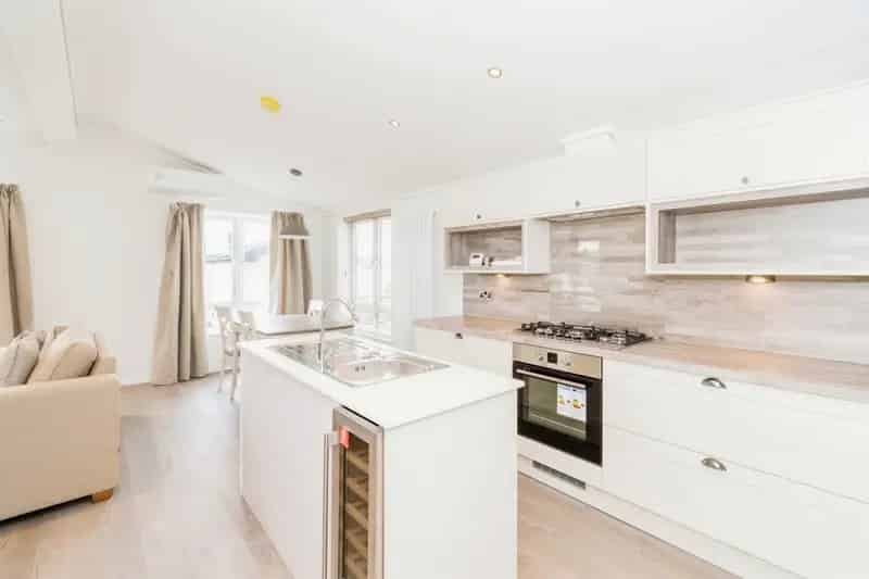 Brand New Bungalow in Alresford Town Centre