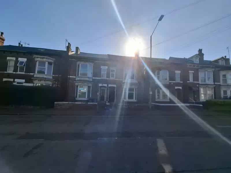 1 bedroom Flat
 To Rent