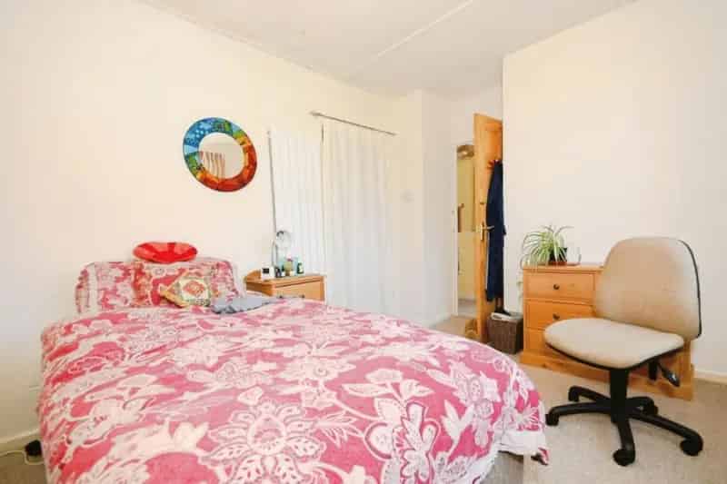 3 Bed Semi-Detached House For Sale