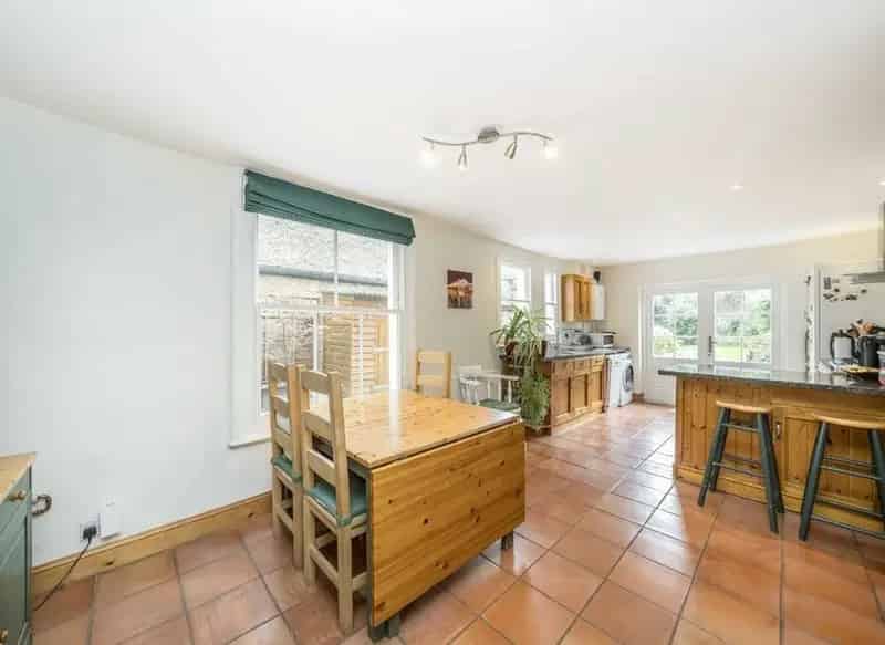 Five Bedroom Victorian House Near Dulwich Schools