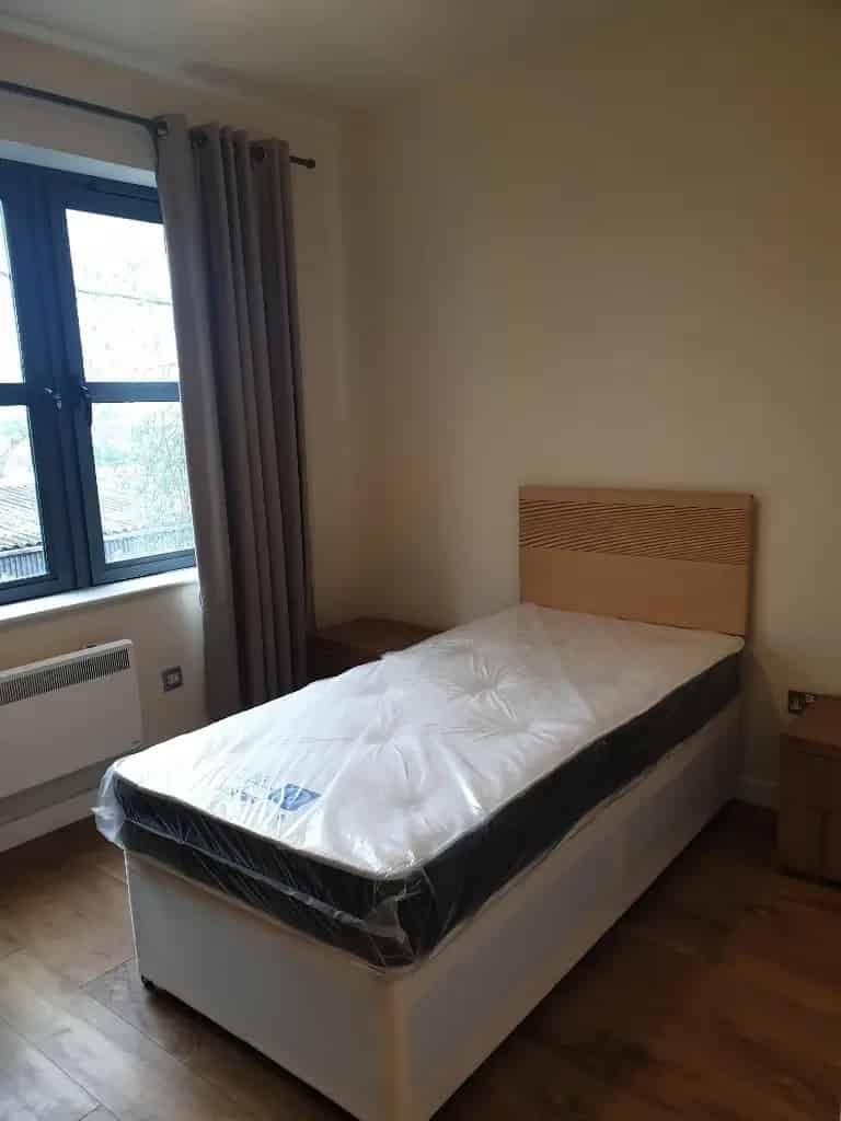 2 Bedroom Apartment House to Rent