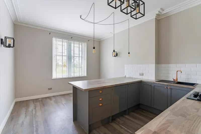 3 Bedroom Apartment for Sale Stunning Downs Views Renovated