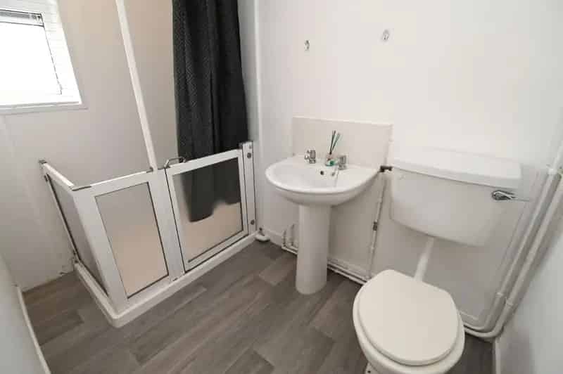 1 Bed Semi-Detached Bungalow for Sale