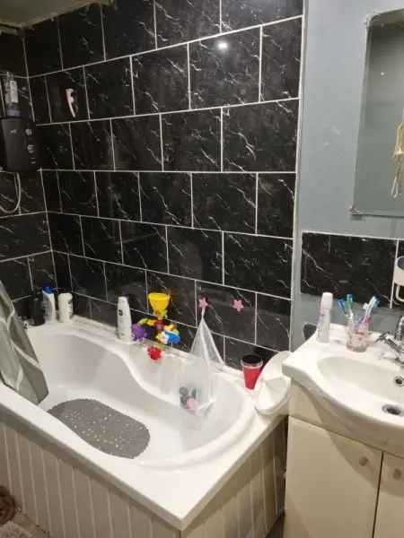 House For Rent in Birmingham, England